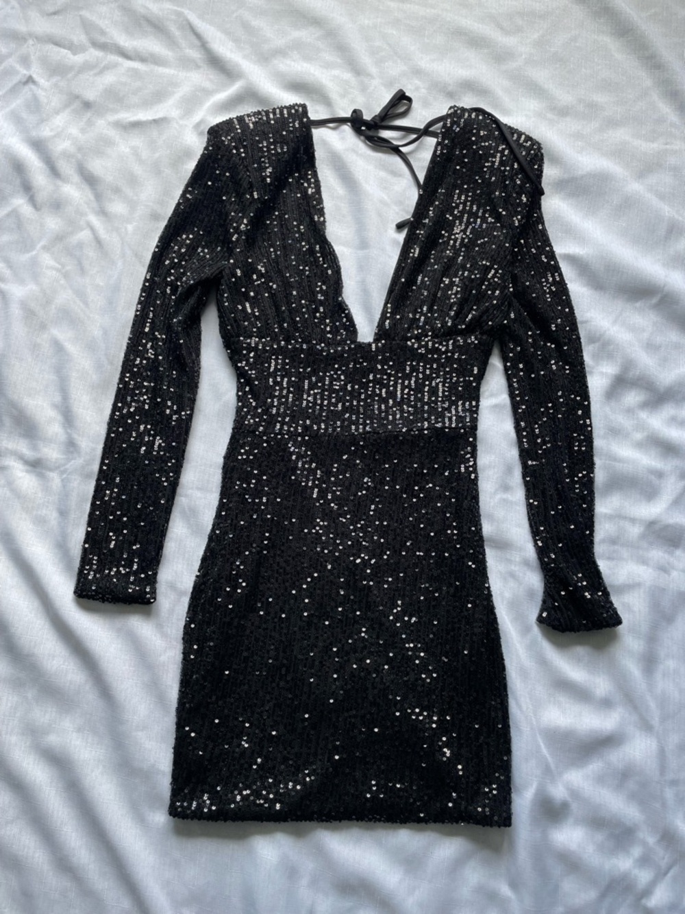 Black Sequin Long-Sleeve Deep V Cocktail Dress